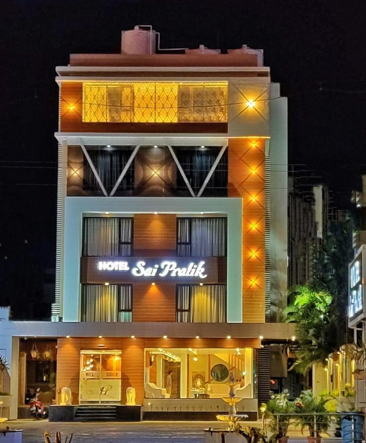 Hotel Sai Pratik, Newly Built Up, Complimentary Shuttle To The Temple Sirdi Kültér fotó